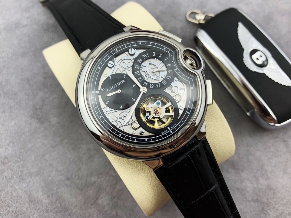カルティエスーパーコピー時計 フライホイールデザイン ブルーバルーンシリーズ W6920081[1]