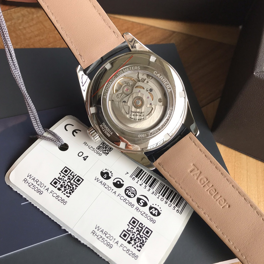 タグホイヤー新作コピー時計カレラT108011【スイス製 SW220 ムーブメント】[6]