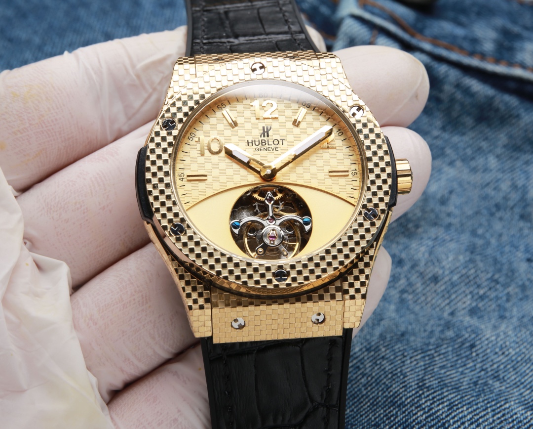 高品質腕時計！ウブロスーパーコピー時計専門店トゥールビヨンメンズH301Z560