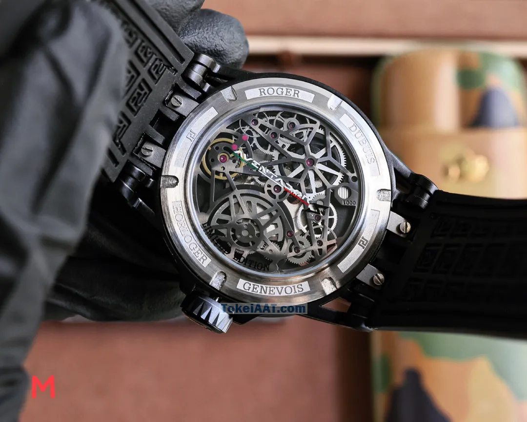 【最高級ブランド】ロジェデュブイ ROGER DUBUISコピー時計46mm エクスカリバーRD72923[4]