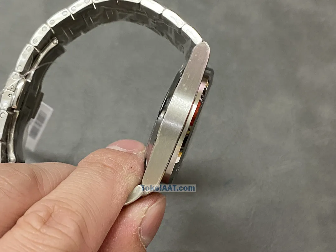 【H型のブレスレット】IWCスーパーコピーブランド時計の新世代インヂュニア Ref.1832[4]