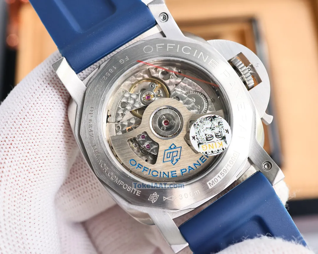 パネライルミノール マリーナ GMT 日付表示付PM118803 - 贈り物に最適[8]