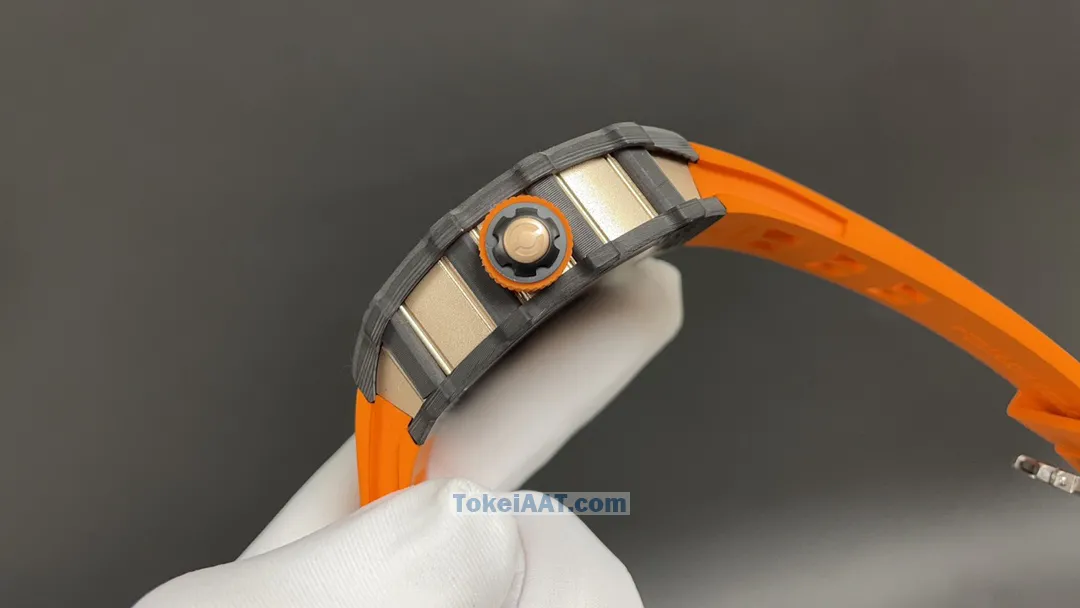 新品リシャールミルスーパーコピー時計 RM21-02「トゥールビヨン」グリーンクォーツTPTカーボンファイバー[3]