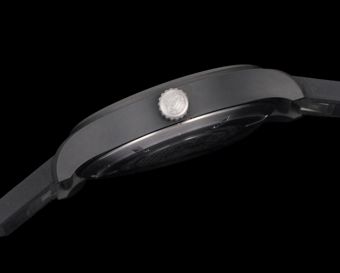 新品発見！高級 IWC メンズ セラミックウォッチIW798032[4]