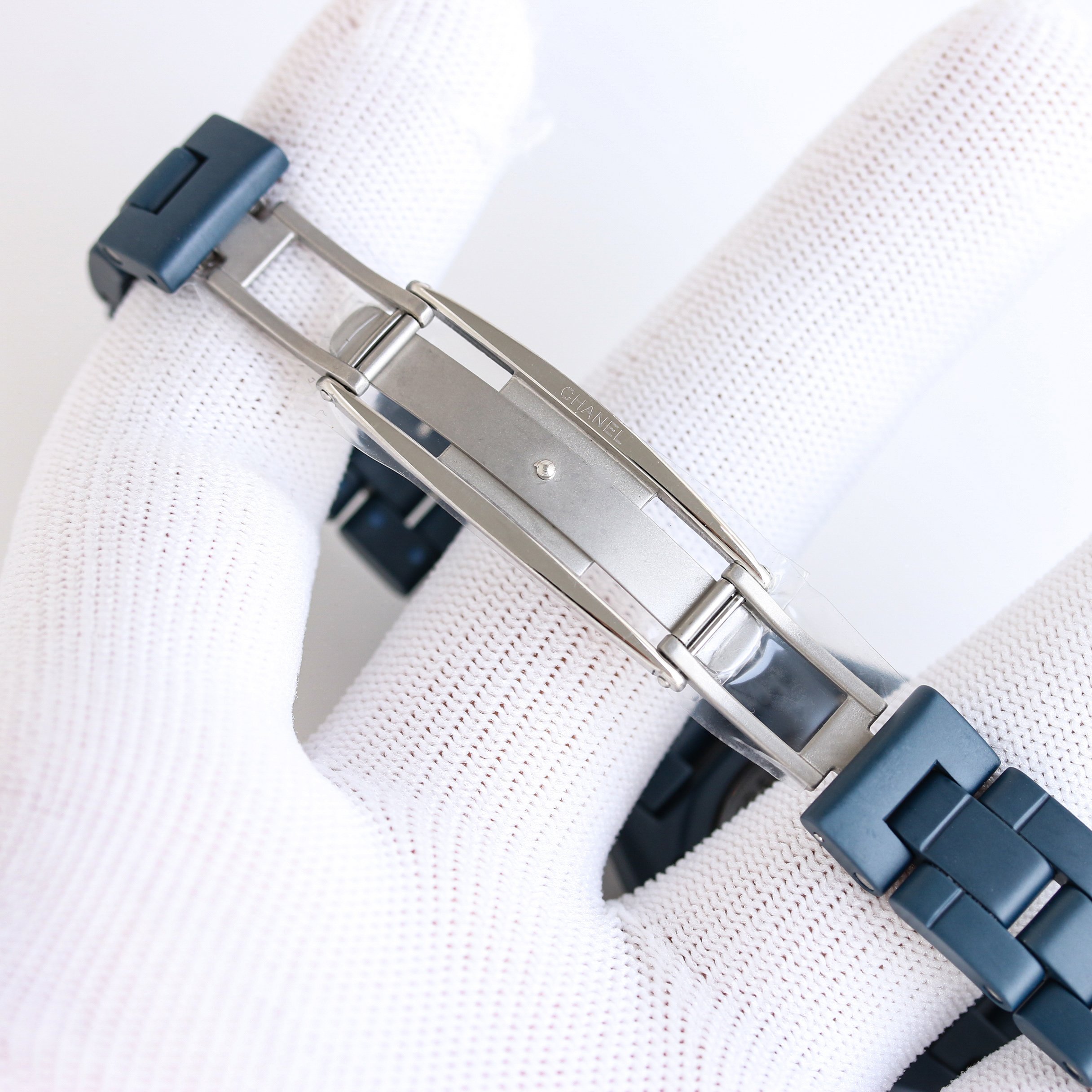 シャネルJ12 ブルー 33mm 腕時計レディース 自動巻き H780203[11]