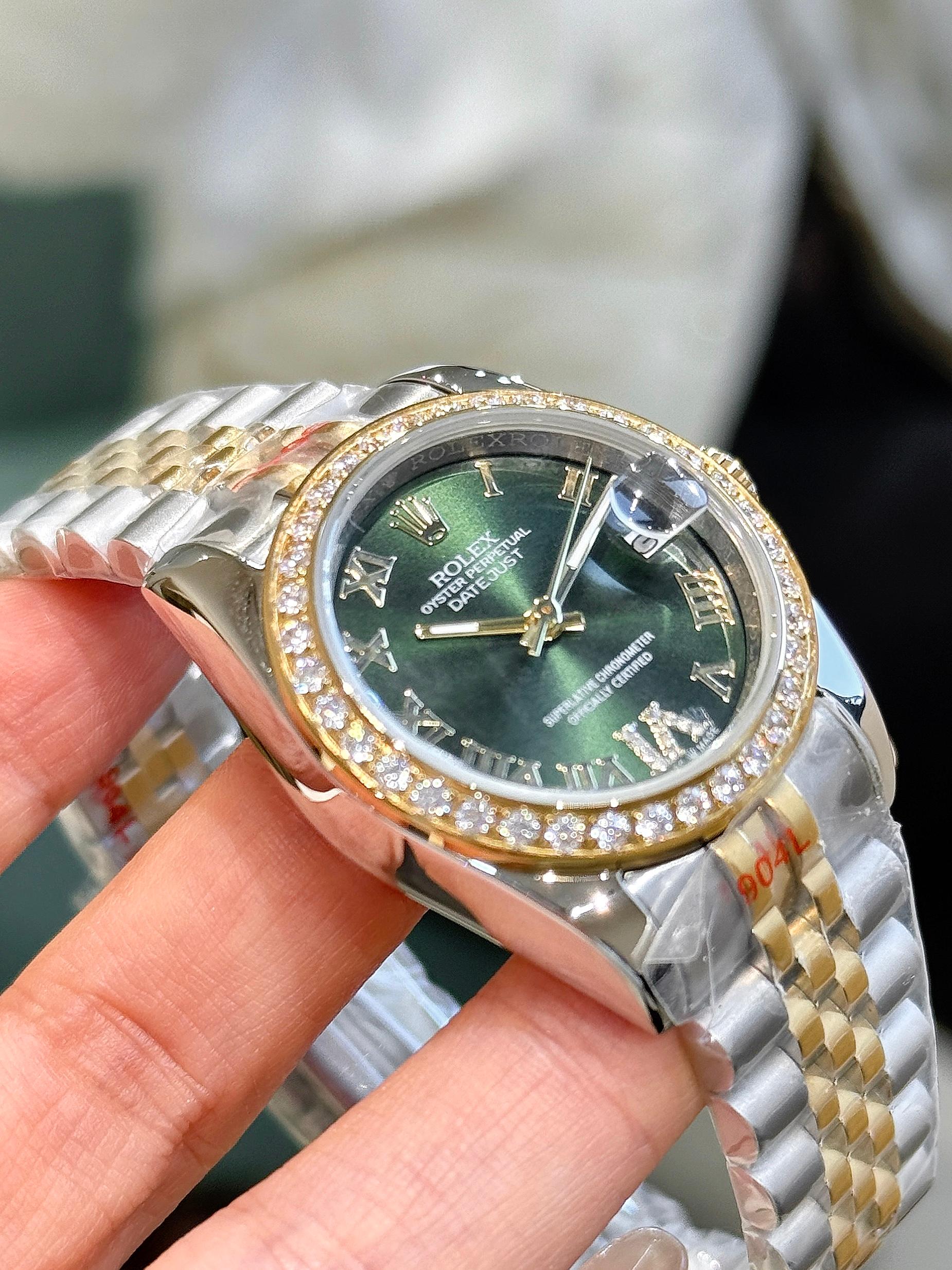 グリーンダイヤル コピー時計ロレックス デイトジャスト レディースM692301-3[5]