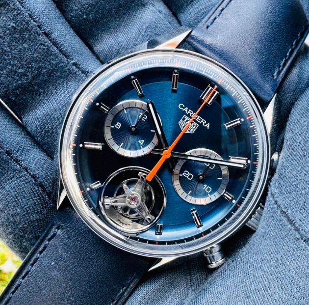 TAG Heuer 贈り物に最適 カレラ クロノグラフ トゥールビヨンCBS5010.FC6543[2]