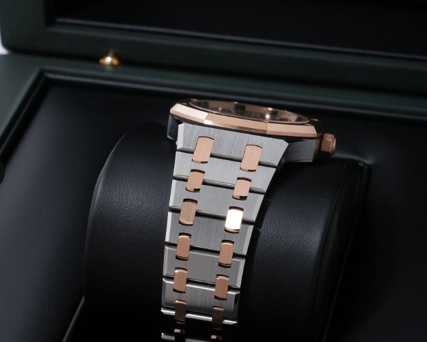 特別モデル オーデマピゲコピーロイヤル オーク オートマティック77450SR.OO.1361SR.03[2]