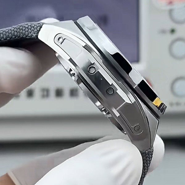 オーデマ ピゲ Ref. 26656TI.GG.D019VE.01ロイヤル オーク トゥールビヨン “コンパニオン” 高級腕時計[5]