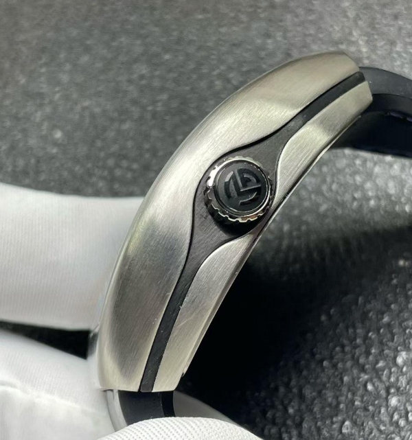 ABF工場 フランクミュラー ポパイ ヴァンガード V45高級腕時計 シルバー ブラック FM800ムーブメント[3]