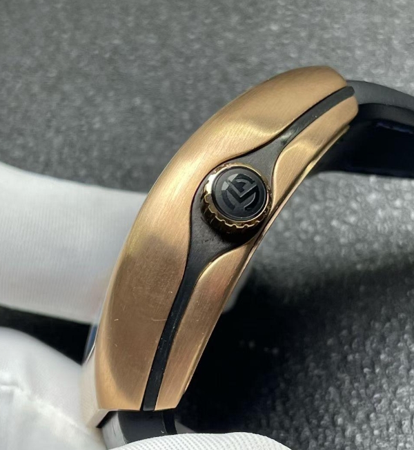 ABF工場 フランクミュラーレプリカ 新作 ポパイ ヴァンガード V45 ブラック ローズゴールド 44mm[5]