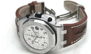 オーデマピゲ ロイヤルオークオフショアクロノサファリ 26170ST.OO. D091CR.01 時計