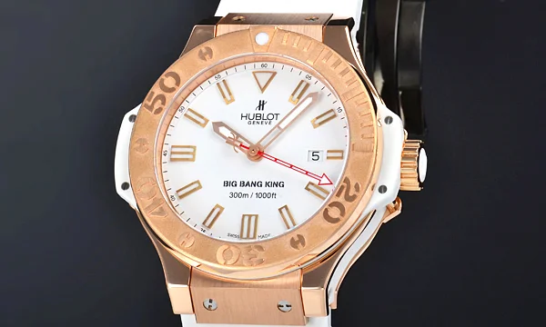 ウブロ 322.PE.230.RW コピー 時計