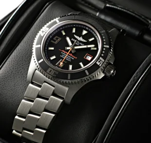 ブライトリング スーパーオーシャン44 A188B80PRS 黒文字盤 コピー 腕時計
