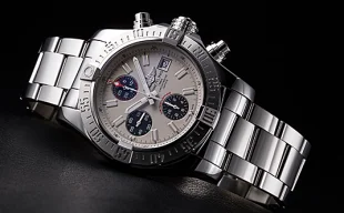 新作 ブライトリング アベンジャー II グレーA339GJAPSS AVENGER II Silver Gray ウォッチ