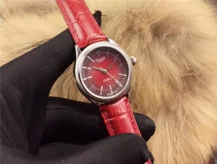 762153-06 レッド