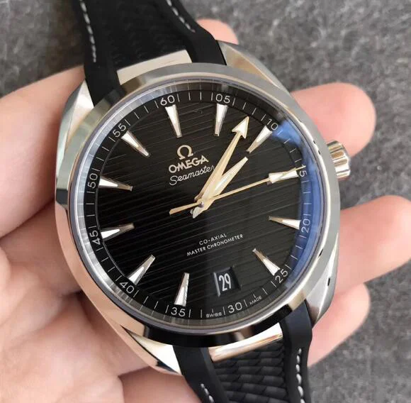 オメガ メンズ シーマスター コーアクシャル  マスタークロノメーター  220.12.41.21.01.001