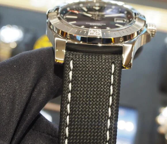 ブライトリングスーパーコピー新作 アベンジャー オートマチック A340B-1MAA  A340B-1MAD