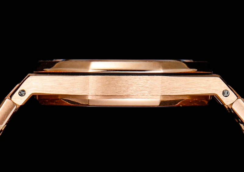 オーデマピゲスーパーコピー ロイヤル オーク フロスト ゴールド カスタム エディションA164670[5]