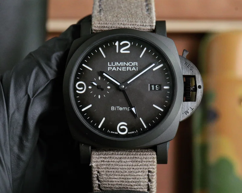 人気パネライ サブマーシブル BMG-TECH™ 44mm サブマーシブルP11565[2]