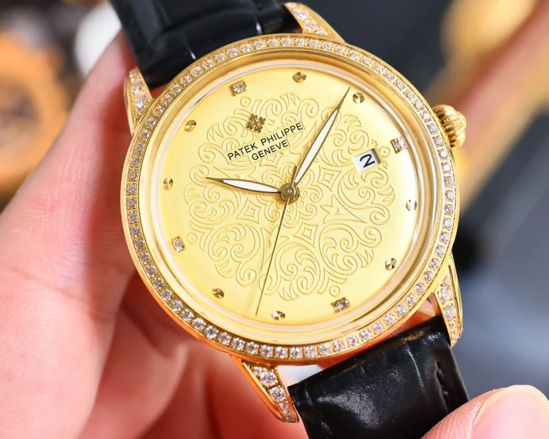 2024新作 パテック フィリップスーパーコピー時計激安 カラトラバ 40 mm 792911P[2]