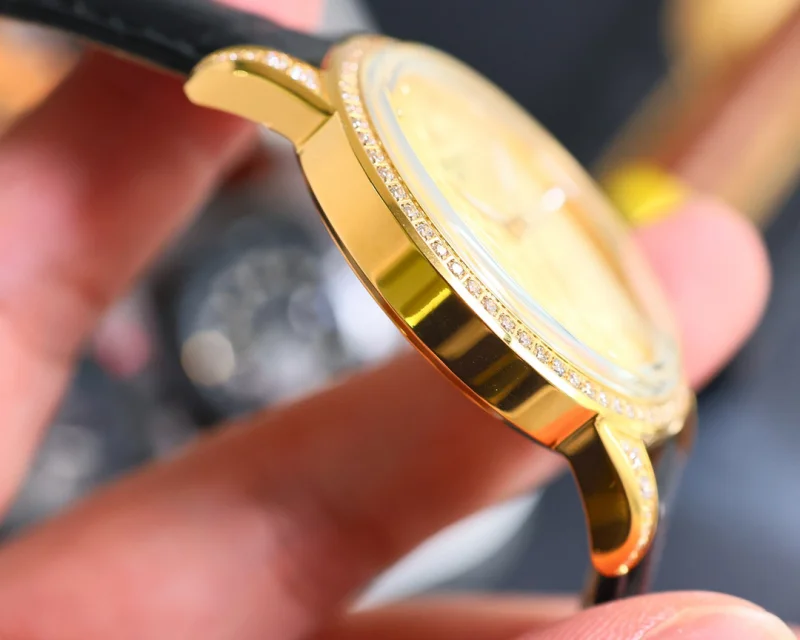 2024新作 パテック フィリップスーパーコピー時計激安 カラトラバ 40 mm 792911P[4]