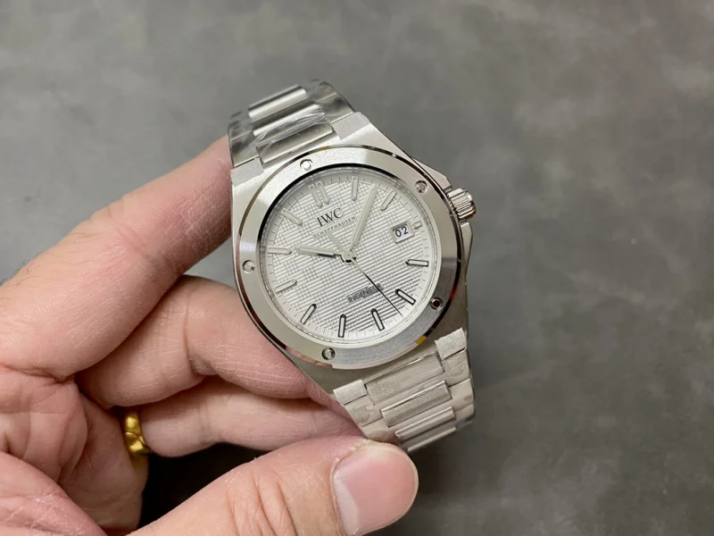 【H型のブレスレット】IWCスーパーコピーブランド時計の新世代インヂュニア Ref.1832[3]