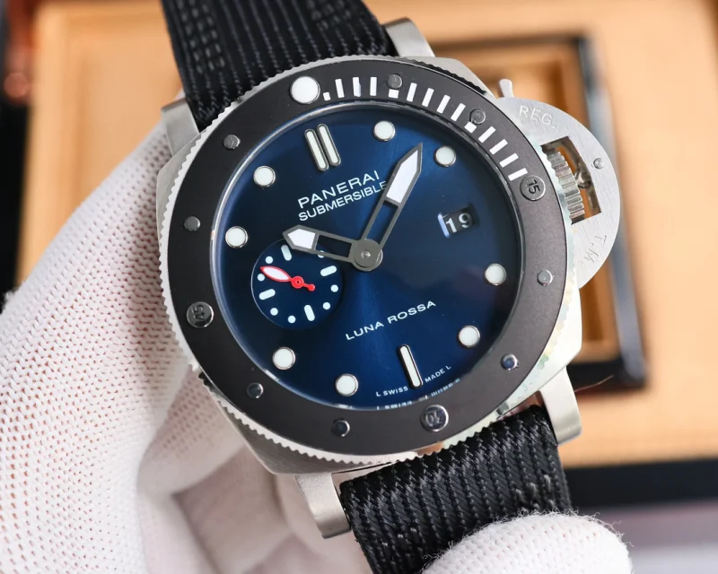 高級材料パネライコピーブランド AISI316L ブラッシュステンレススチールケース[2]