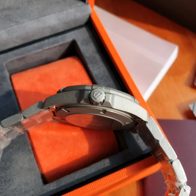 新品タグ・ホイヤー激安 アクアレーサー【時計特別版】67929/002[4]