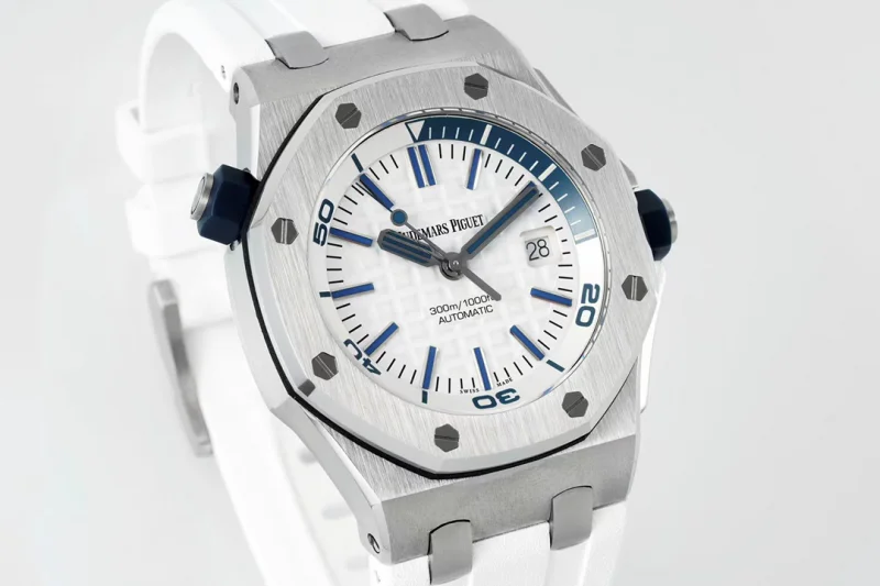 【18Kローズゴールド】オーデマ ピゲ スーパーコピー15710 ダイビングキング新作掲載[1]