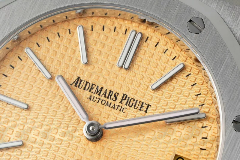 高品質AUDEMARS PIGUETオーデマ ピゲコピー時計 15202ST.OO.0944ST.02 オレンジの文字盤[2]