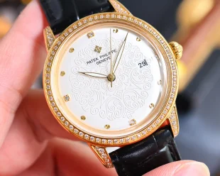 2024新作 パテック フィリップスーパーコピー時計激安 カラトラバ 40 mm 792911P