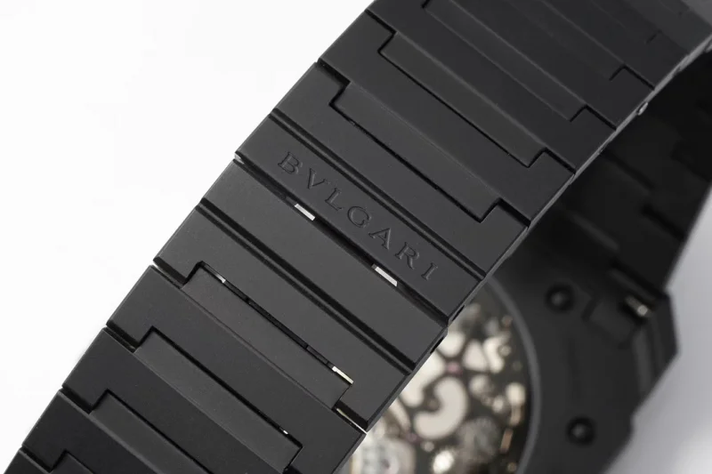 人気の高ブルガリ オクト フィニッシモ40MM クラシックブラックメンズ時計1902.H102[6]