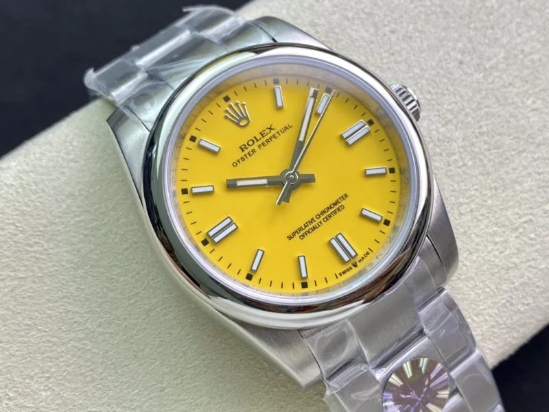 イエロー ロレックススーパーコピー時計 オイスターパーペチュアル 126000 36MM素敵な[2]
