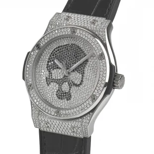HUBLOT クラシック・フュージョンコピー チタニウムスカル 限定50本 542.NX.9000.LR.1704.SKULL