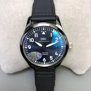 新作IWC マーク 18 セラミック IW324703 パイロットスペシャルエディション