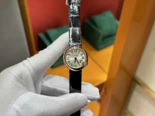 カルティエ バロンブルー 30mm クォーツムーブメントWGBL0005