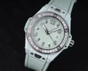 HUBLOTグリーンセラミック485.GS.5271.RX.1204 ビッグ・バン ワンクリック ミント ダイヤモンド