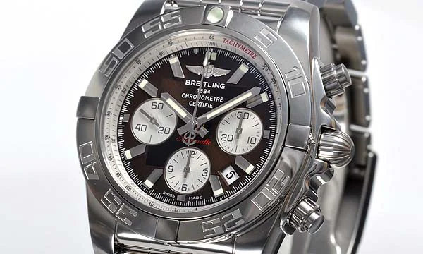 (BREITLING)腕時計ブライトリング 人気 コピー クロノマットB01 A011Q75PA (BREITLING)腕時計ブライトリング 人気 コピー クロノマットB01 A011Q75PA