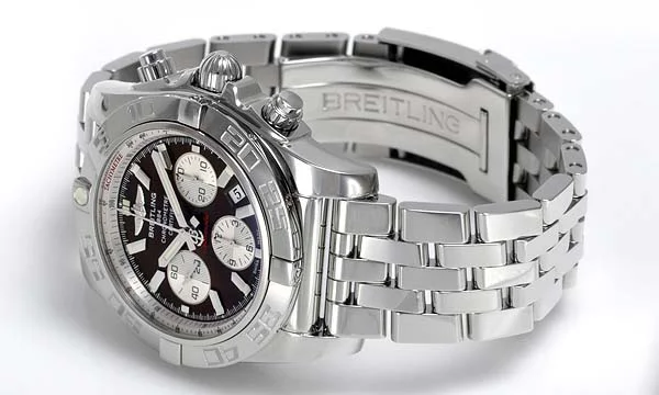 (BREITLING)腕時計ブライトリング 人気 コピー クロノマットB01 A011Q75PA (BREITLING)腕時計ブライトリング 人気 コピー クロノマットB01 A011Q75PA