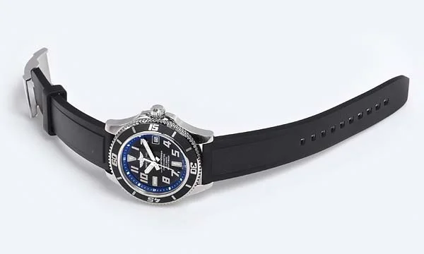 (BREITLING)腕時計ブライトリング 人気 コピー スーパーオーシャンII A187B30RPR