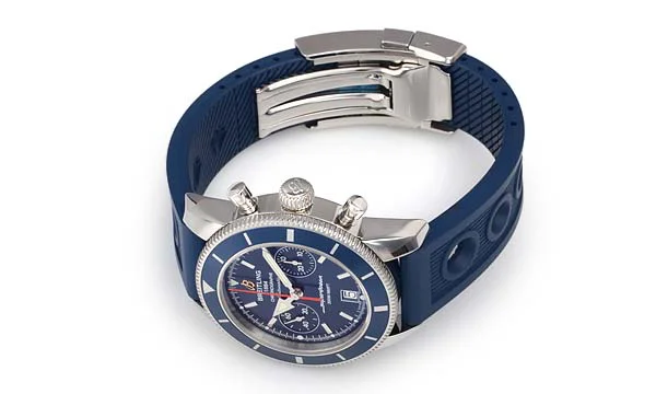 (BREITLING)ブライトリング ブランド コピー 時計スーパー 時計オーシャン ヘリテージ クロノグラフ４４ A237C56ORC