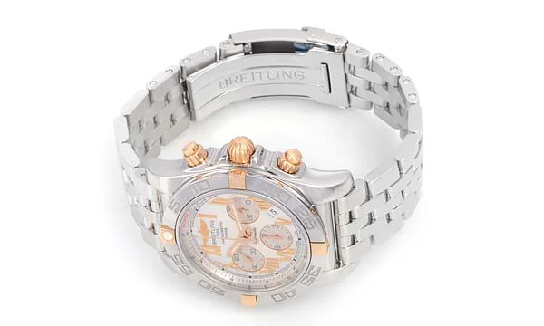 (BREITLING)ブライトリング ブランド コピー 時計 クロノマット４４ B011G77PA