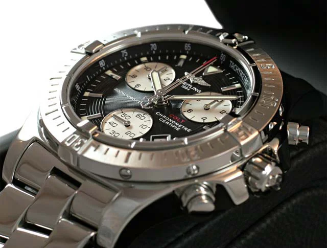 ブライトリングスーパーコピー 時計 クロノコルトII BREITLING 黒 BNL322