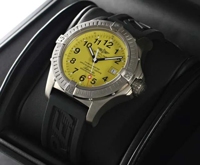 ブライトリングスーパーコピー 時計 エアロマリン アベンジャー シーウルフ E177I04DPR