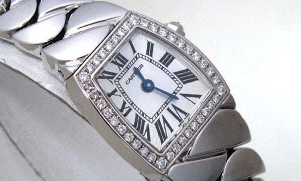 カルティエ腕時計コピー CARTIER 時計 ミニラドーニャ WE60085G