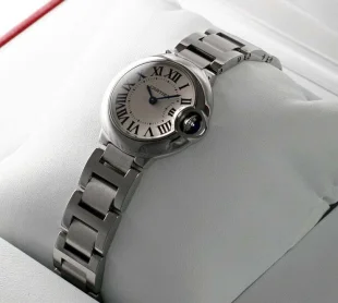 ブランド カルティエ バロンブルー レディース スティール W69010Z4 コピー 腕時計