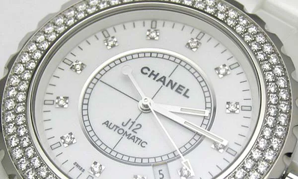 偽物CHANELシャネル時計 スーパーコピーJ12 オートマティック ベゼルダイア H2013