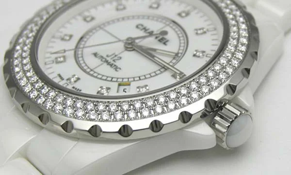偽物CHANELシャネル時計 スーパーコピーJ12 オートマティック ベゼルダイア H2013