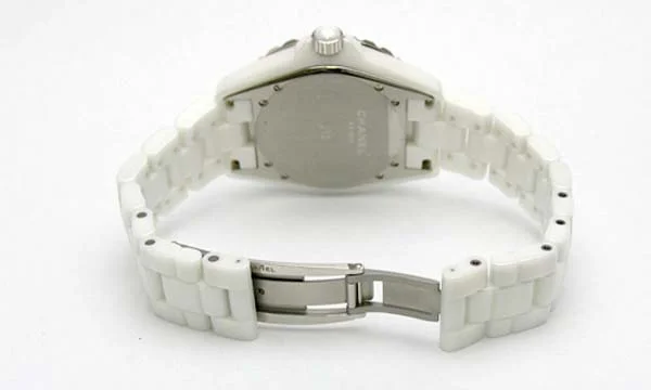 偽物CHANELシャネル時計 スーパーコピーJ12 オートマティック ベゼルダイア H2013